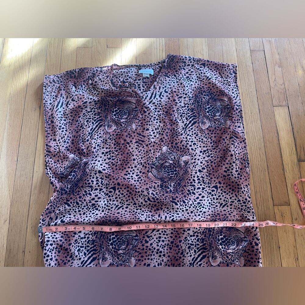 Late 70s-80s Leopard Caftan with Leopard Faces - Picture 10 of 10